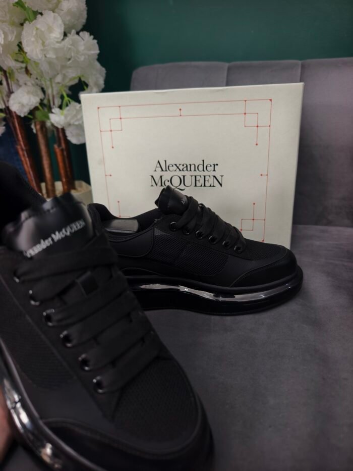 Alexandre McQueen Full Black – Image 2